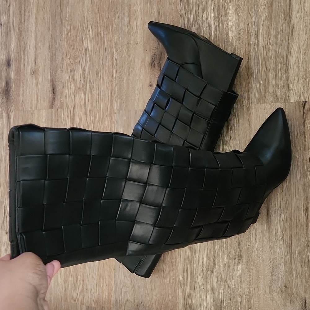 Akira Azalea Wang Antonio knee high boots